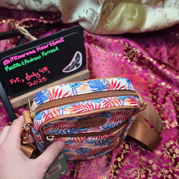 BioWorld Disney Stitch and Ferns Crossbody - Picture 6 of 6